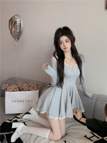 Pure lust fluffy sexy lace dress for women autumn new long-sleeved waist temperament hot girl pleated A-line skirt