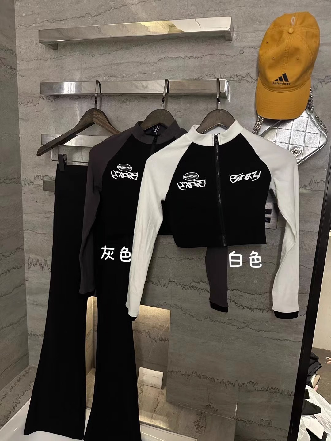 Spring and Autumn Pure Desire Slim Design Niche Zipper Contrast Color Hot Girl Top Women Stand Collar Slim Short Jacket Women