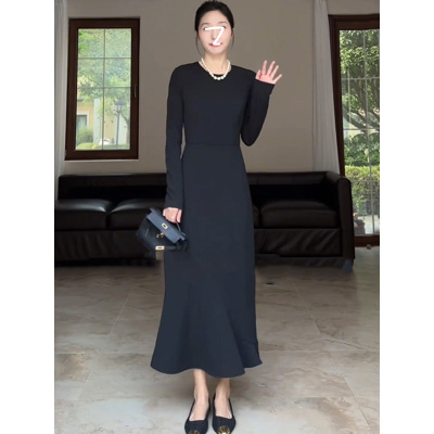 九九郭春秋高級感西裝裙魚尾長袖連衣裙女顯瘦收腰氣質內搭小黑裙