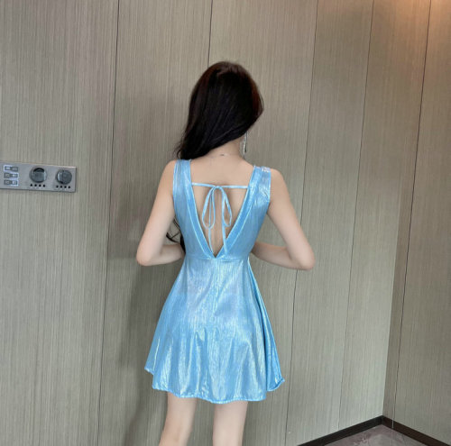 Actual shot of 2024 new sexy nightclub slim fit backless wide swing dress