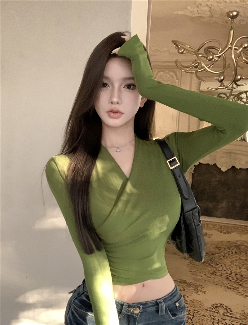 實拍～ 設計感交叉v領T恤褶皺收腰長袖短款上衣低領打底衫女