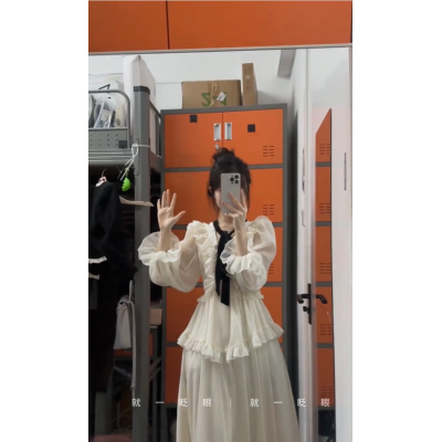 法式溫柔風高級感超好看仙氣連衣裙小眾設計感荷葉邊收腰長裙春季