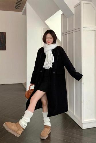 Actual shot of corduroy suit jacket for women, Korean style, loose, slim, high-end, quilted and thickened coat