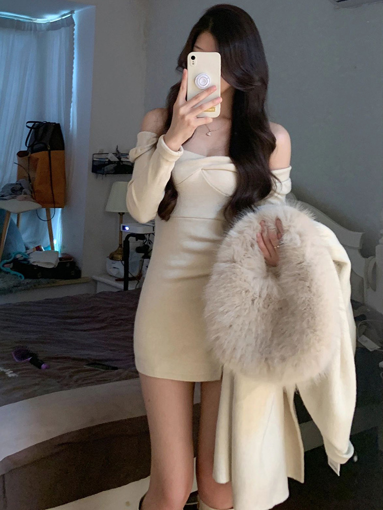 法式氣質風長袖連衣裙女裝新款春秋季設計感褶皺包臀裙收腰短裙子