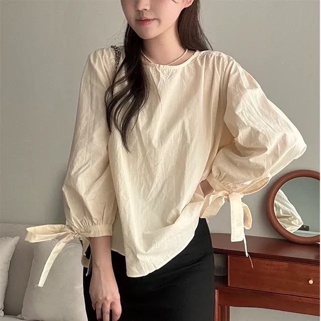 Size update chic early spring Korean style new niche design bow tie lantern sleeve shirt tops for women