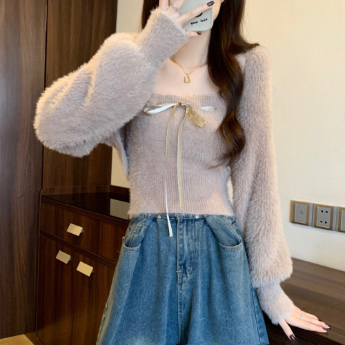 Actual shot of the new Korean-style design furry sweater suit strappy vest + cardigan two-piece set