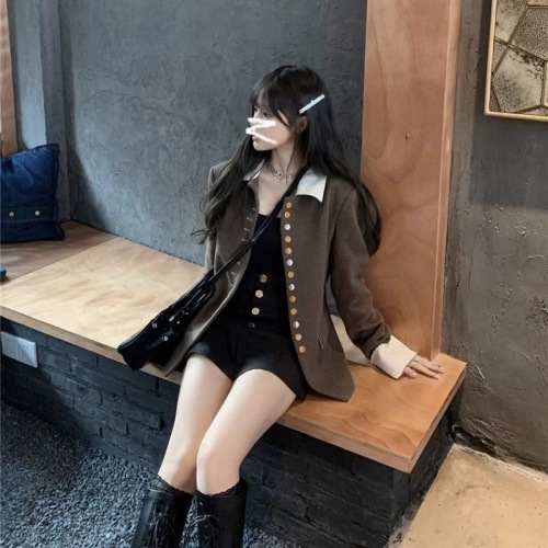 French retro lapel short coat for women winter 2024 new high-end single-breasted temperament long-sleeved small suit