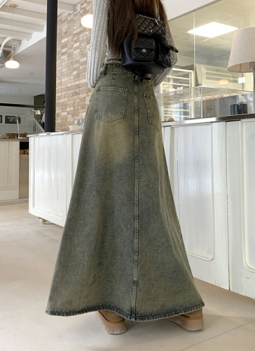 Actual shot of 2024 spring new washed retro a-line skirt for women high-waisted loose-fitting hip-covering denim skirt