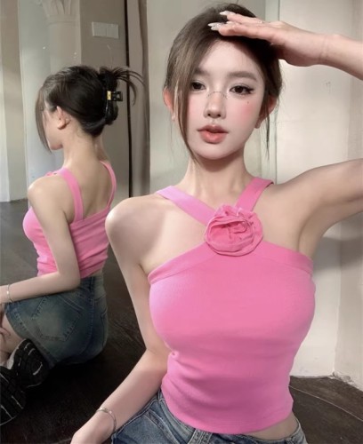 Pink flower camisole for women in autumn sweet hottie off-shoulder sexy inner wear short bottoming shirt top outer wear