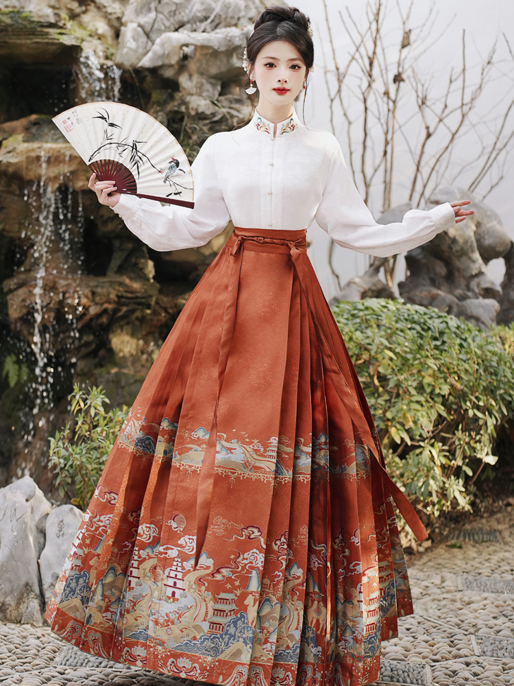 Silk Road Dunhuang imitation makeup flower horse face skirt woven gold autumn and winter daily gauze and satin fashionable and versatile