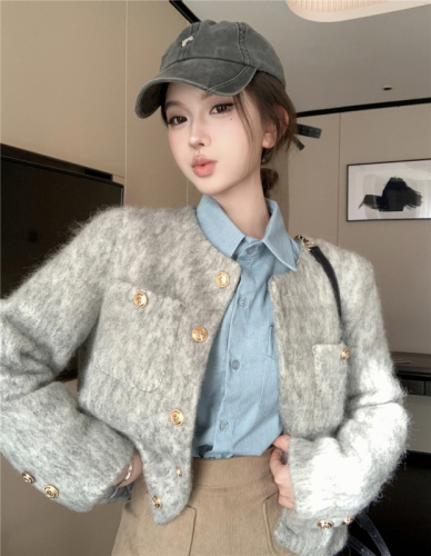 Real shot of Xiaoxiang style gray quilted woolen jacket + washed denim shirt + waist slimming trouser skirt for women