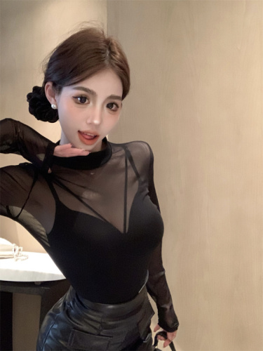 Real shot of black high-neck mesh sexy top, bottoming shirt + camisole + slit skirt and leather skirt