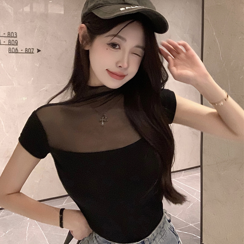 Mesh stitching square neck T-shirt women's summer design nightclub top hot girl slim short-sleeved bottoming shirt