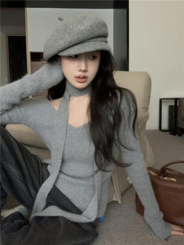 Actual shot Korean version solid color slimming scarf mink fur U-neck fashionable sweater