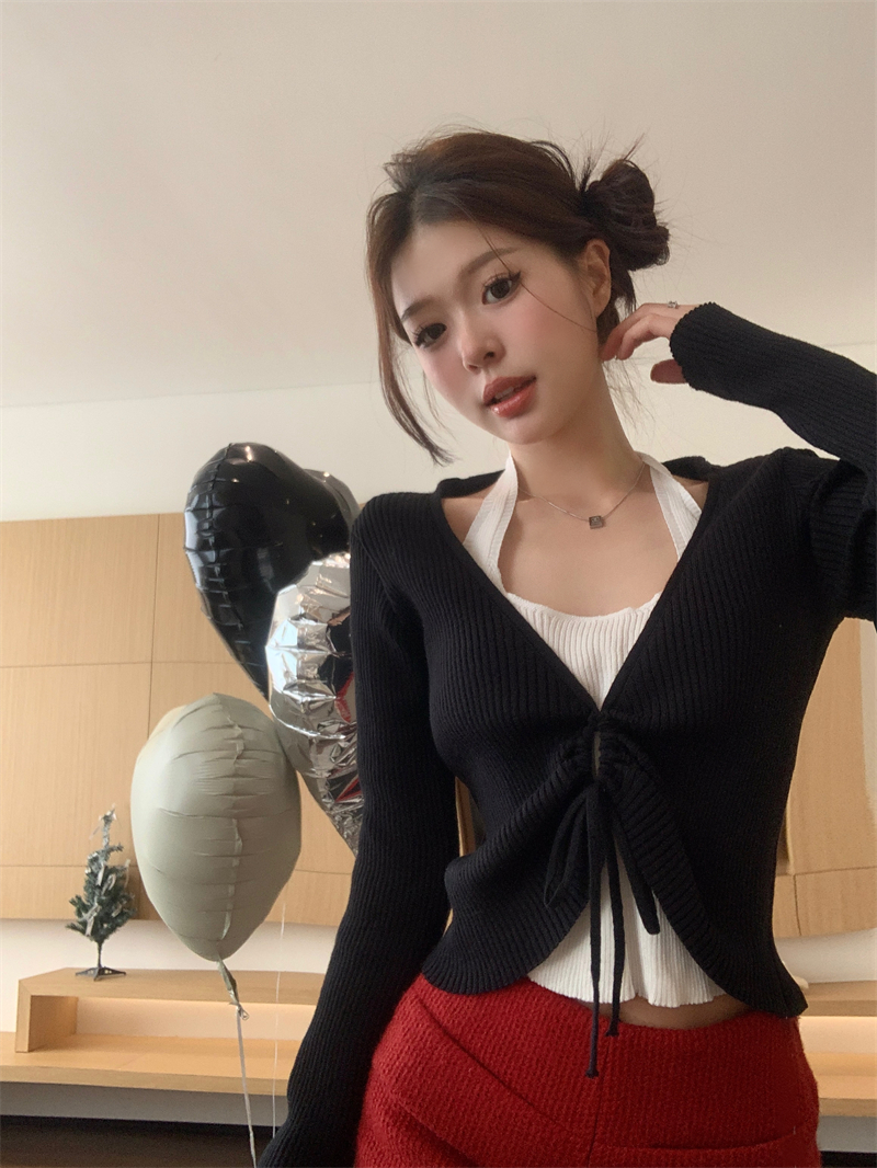 實拍秋冬設計感辣妹掛脖拼接假兩件上衣女抽繩修身撞色針織衫