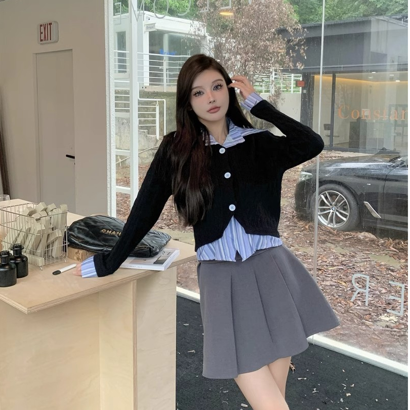 學院風條紋假兩件襯衫女秋季新款長袖短款設計感翻領麻花上衣