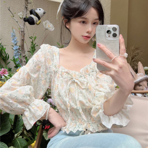 Official picture French sweet and gentle style floral shirt women's short waist square collar long-sleeved top spring and autumn chiffon shirt