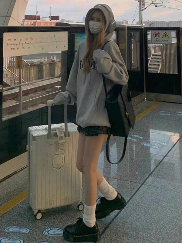年新款加絨加厚印花衛衣女連帽簡約高級感上衣