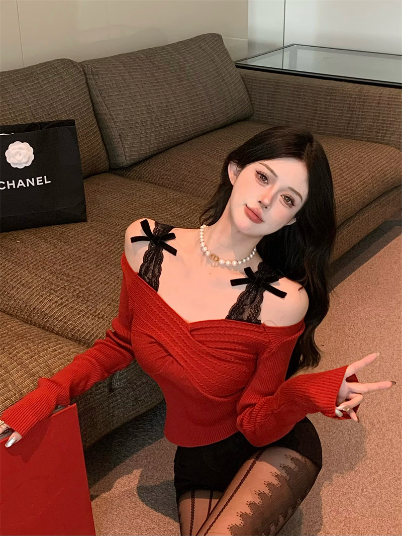 Real shot of designer bow strap knitted dress with tight inner and hip-hugging skirt for women to wear short skirt outside