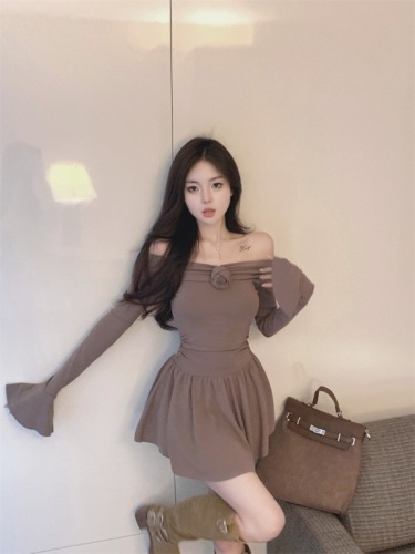 Actual shot ~ 2024 spring new style retro hottie style one-shoulder dress for women with slimming design and short skirt