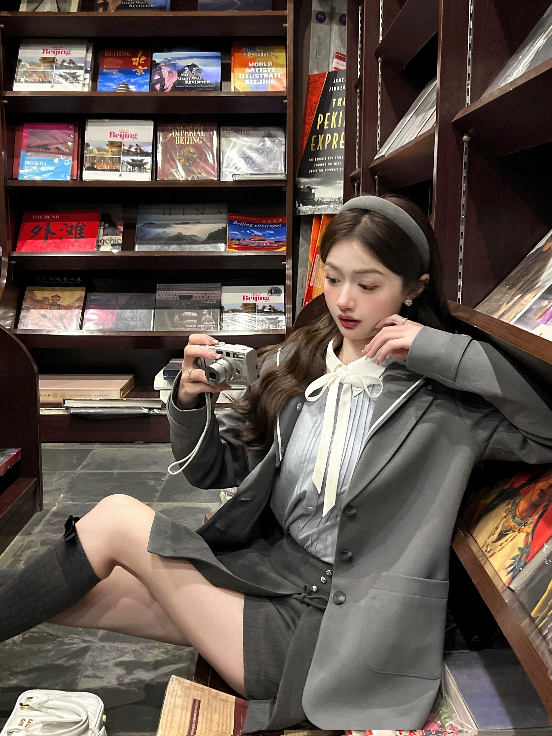 Q Women's Home New Spring and Autumn Detachable Navy Collar College Daughter's Fashionable Gray Suit Simple and Versatile Suit for Women