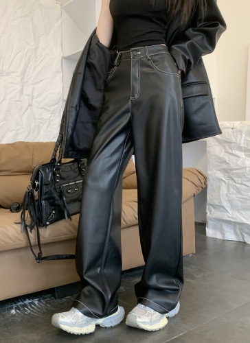 Actual shot of autumn and winter Hong Kong style straight wide-leg topstitched casual leather pants