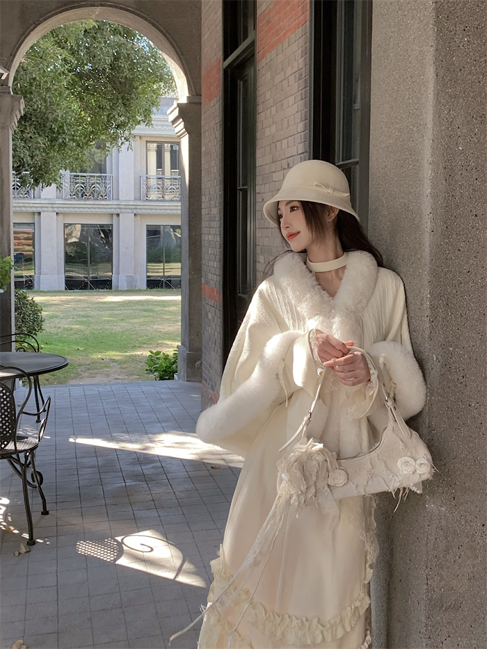 千金披肩 秋冬短款純色加絨加厚獺兔毛領小斗篷 配旗袍婚紗外搭