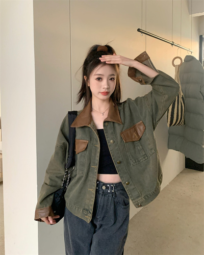 Real shot of American retro workwear style denim jacket, sweet and cool hot girl contrasting top