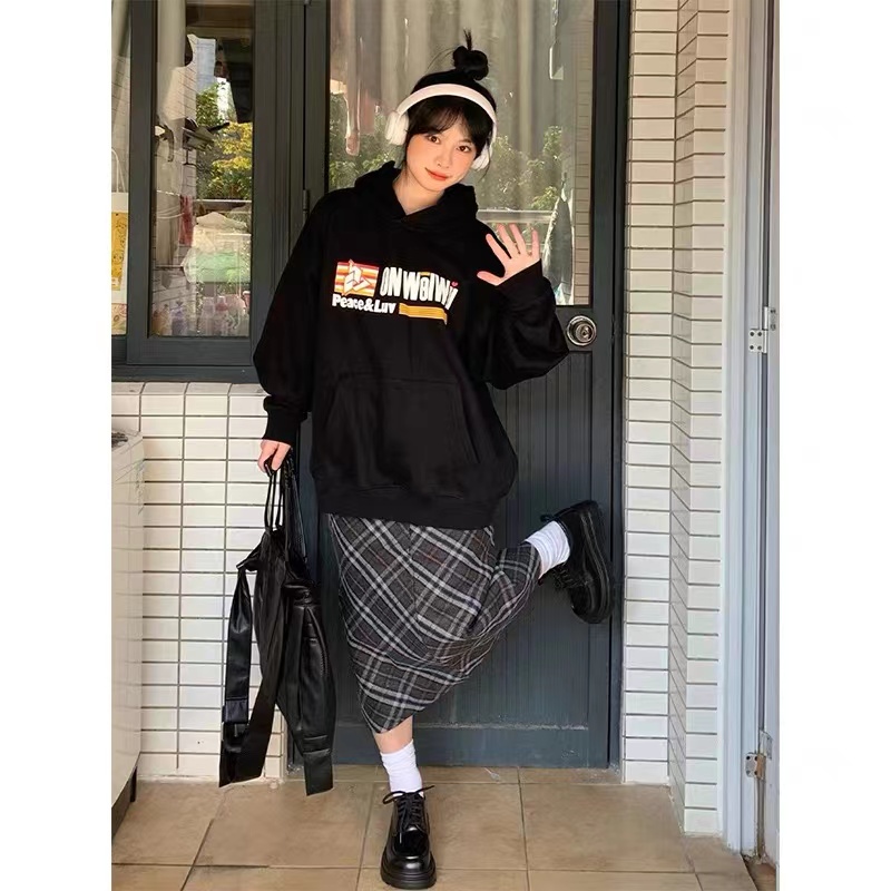 黑色加絨連帽衛衣女秋冬潮牌美式高級感穿搭oversize寬鬆長袖上衣