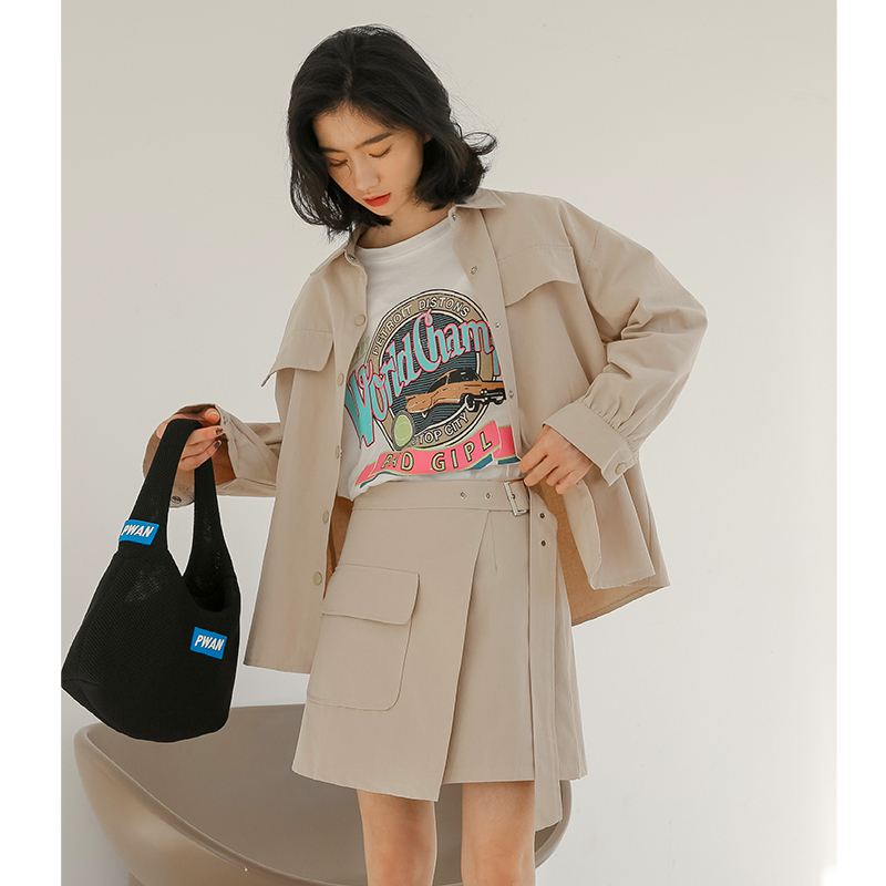 Actual shot of niche fashionable temperament suit 2024 spring polo collar single-breasted top and skirt two-piece set