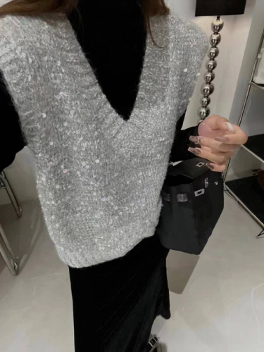 New autumn and winter women's lazy style sweater vest loose V-neck sequined sleeveless pullover vest sweater top