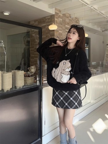 Lazy style fun cartoon jacquard sweater for women new winter loose soft waxy round neck pullover knitted top