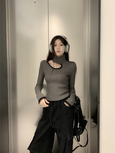 Sweet Hot Girl Hollow Half-Turtle Collar Sweater Women's New Autumn and Winter Design Top Slim Fit Bottoming