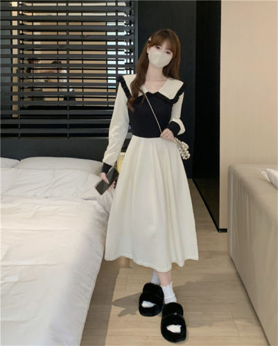 Spring new style doll collar high-end dress for women with slim waist and slim temperament lantern sleeves A-line long skirt