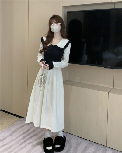 Spring new style doll collar high-end dress for women with slim waist and slim temperament lantern sleeves A-line long skirt