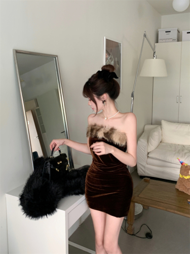 Actual shot ~ one-shoulder tube top slim skirt pleated gold velvet waist dress for women