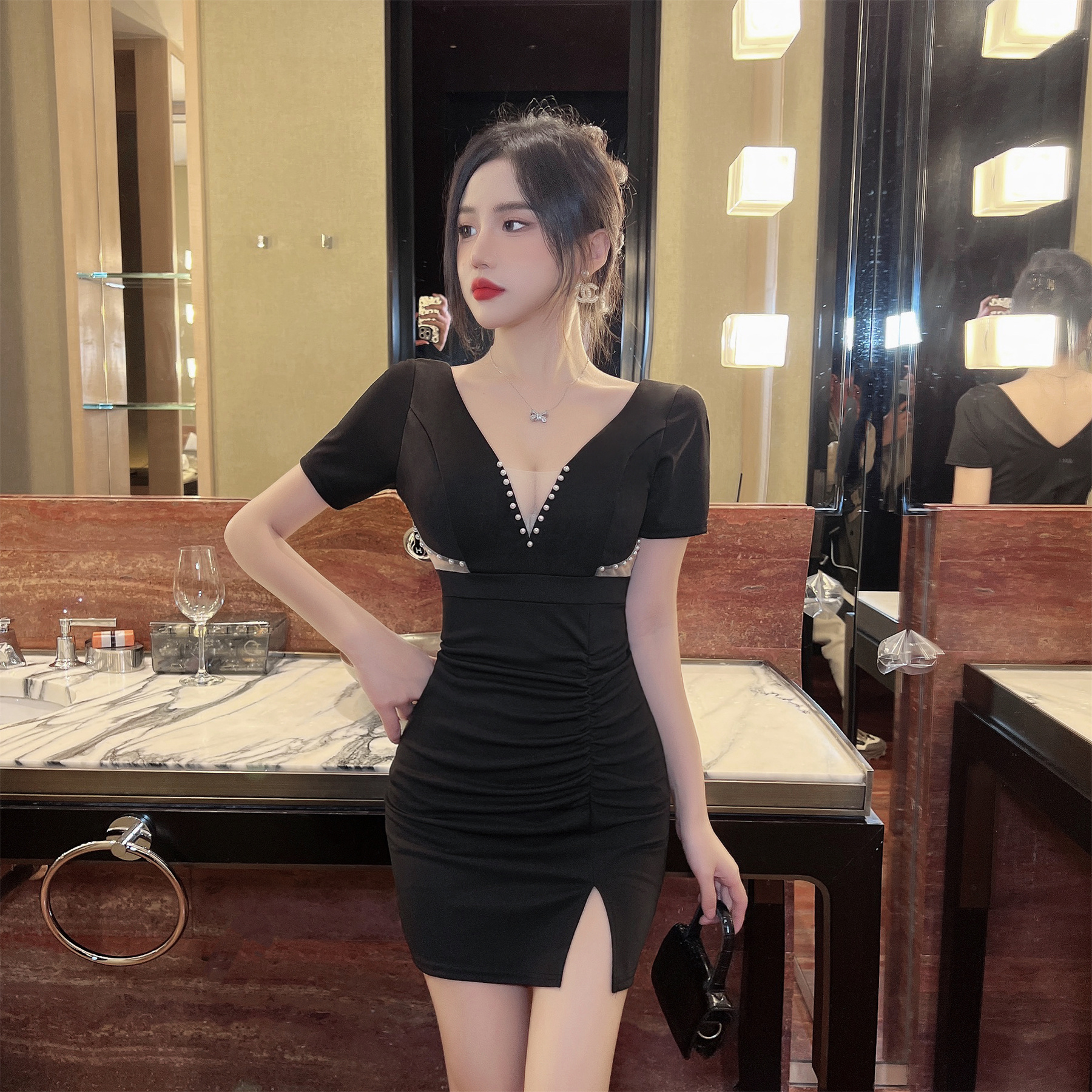 實拍性感氣質內搭V領交叉褶皺設計修身連衣裙女
