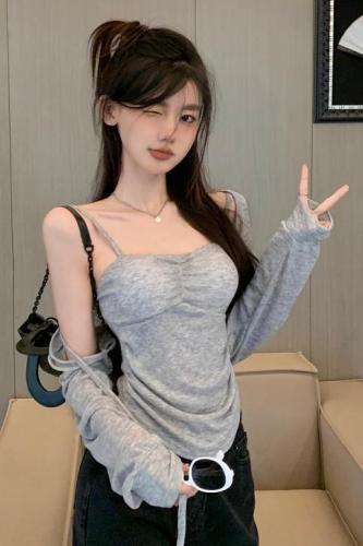 Actual shot of spring design strapped chic gray long-sleeved two-piece slimming T-shirt top suit