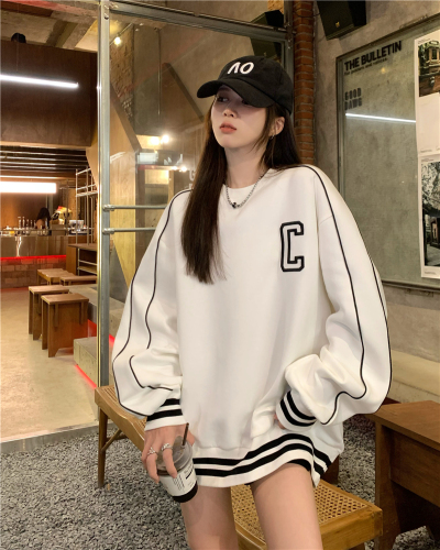Actual shot of 2024 spring sweatshirt jacket for women Korean style loose lazy style embroidered letter top trendy