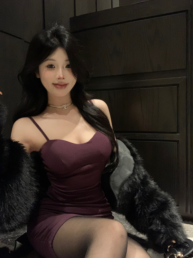 實拍 辣妹性感帶胸墊連衣裙褶皺內搭緊身顯身材包臀裙女