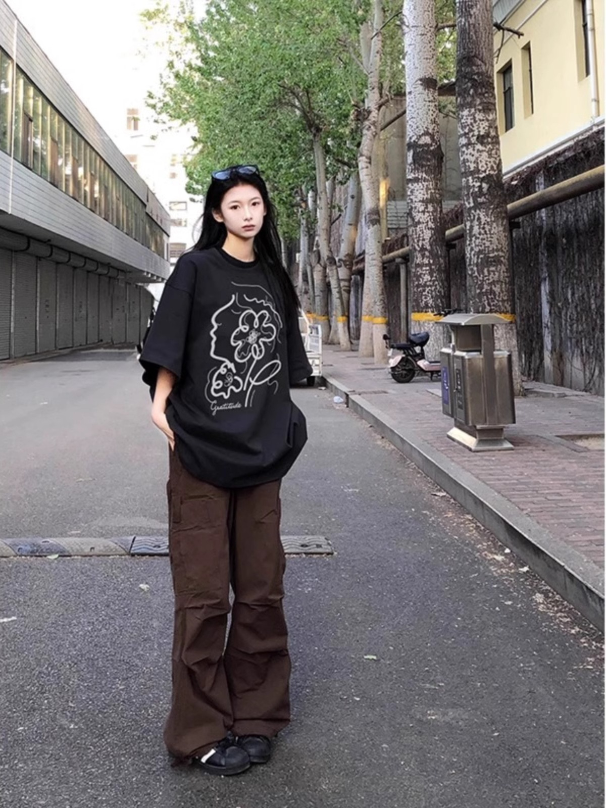 220克精梳緊密賽洛趣味時尚花朵印花短袖T恤上衣
