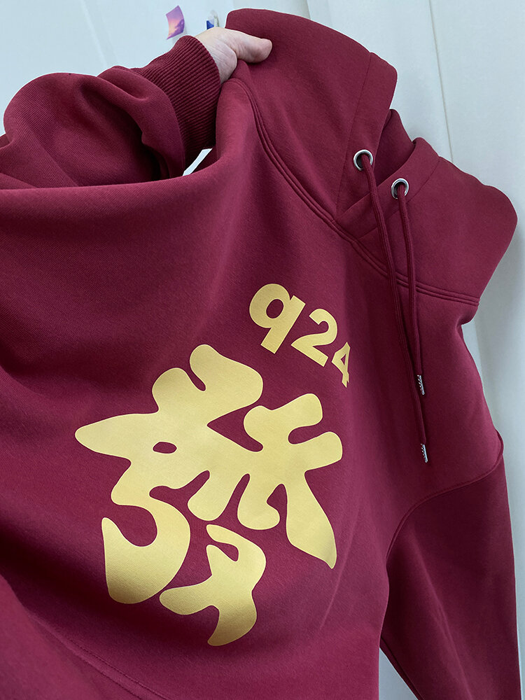 American heavyweight hooded sweatshirt for women in autumn and winter plus velvet fortune print New Year's style coat oversize loose top