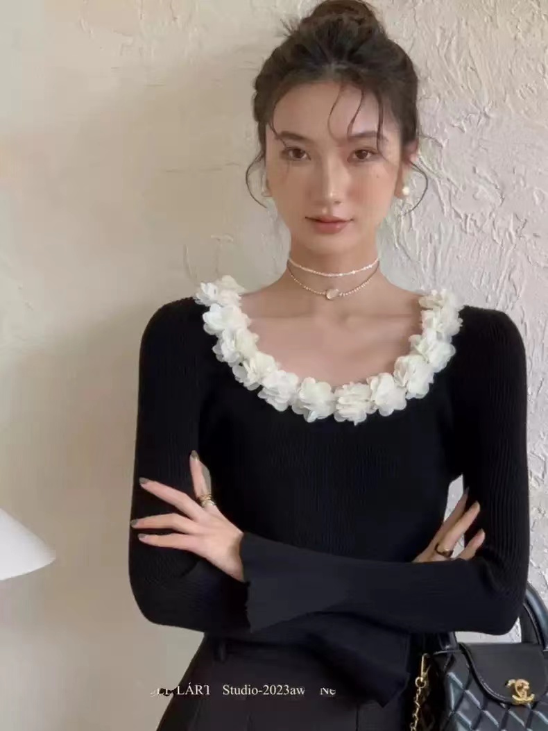 LELART女秋設計感小眾高級感氣質甜美立體花朵針織衫法式優雅上衣