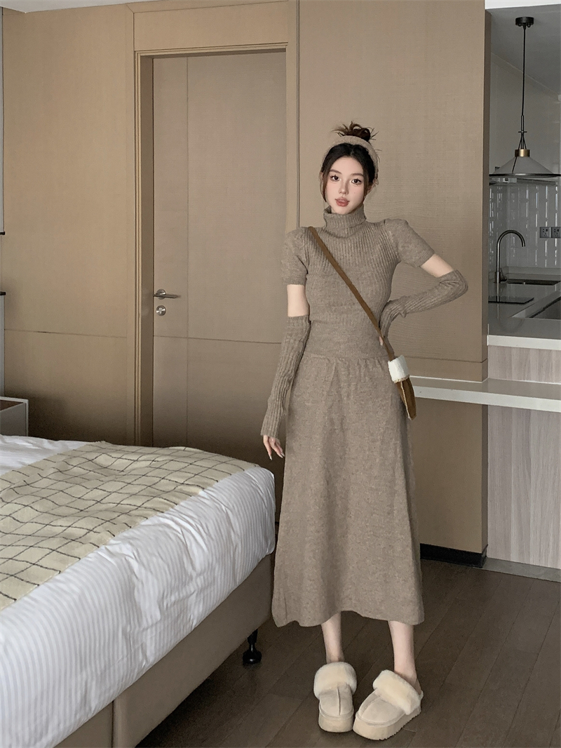 Real shot of French turtleneck loose slimming sweater sweater high waist skirt two-piece suit for women