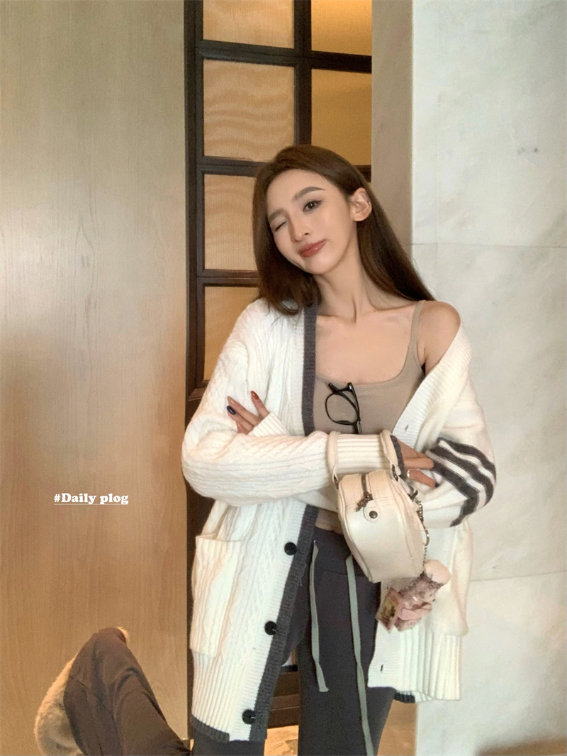 實拍  復古氣質慵懶寬鬆針織毛衣開衫+吊帶褲子三件套