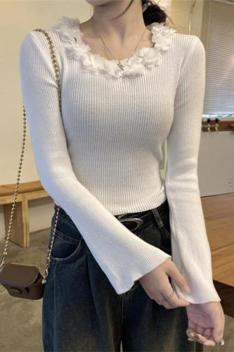Real shot of pure lust style three-dimensional lace sweater for women, spring slim-fit sweater, temperament short top