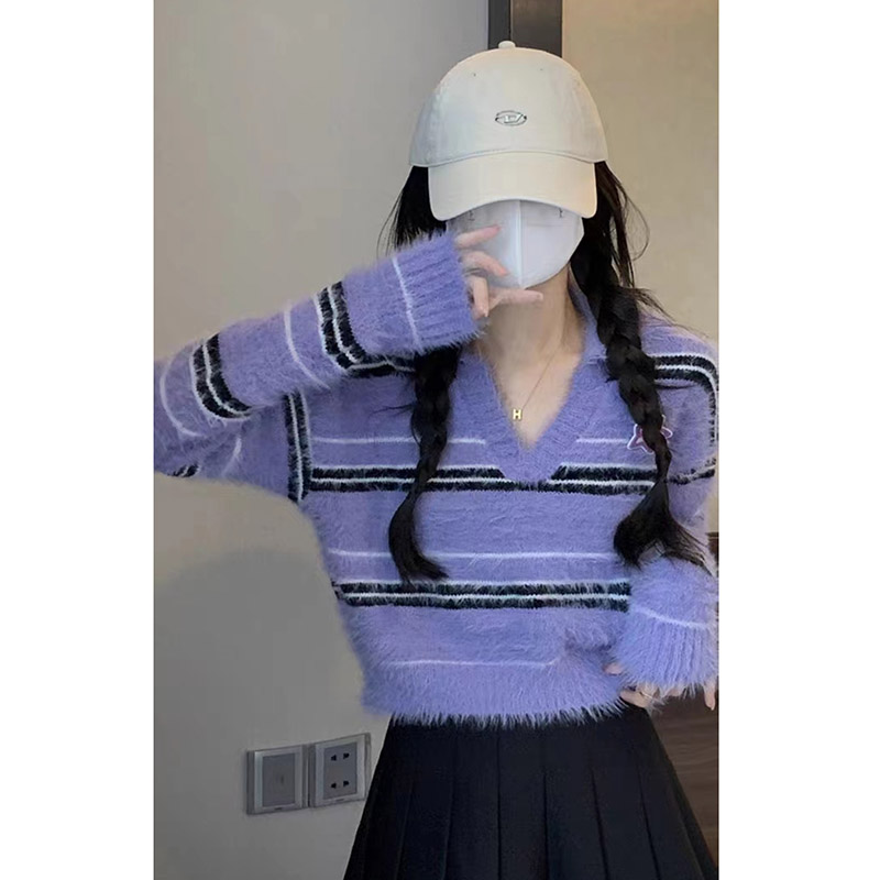 天貓品質慵懶風條紋毛衣女秋冬設計感寬鬆套頭大朗針織上衣