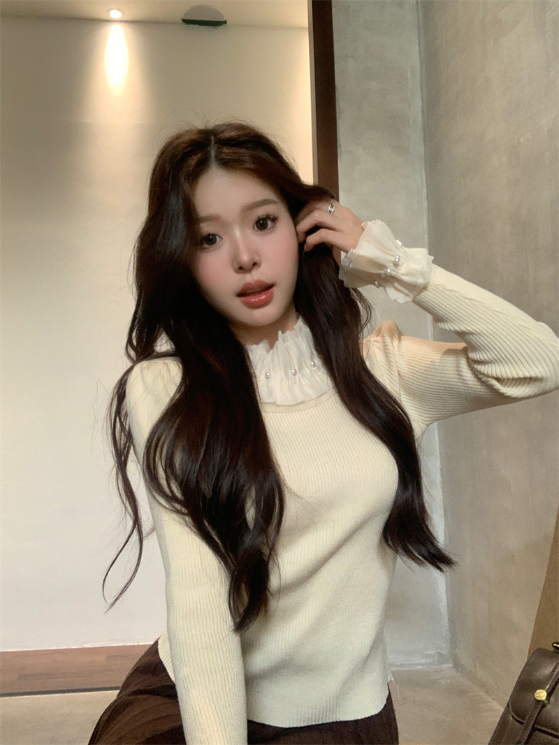 Actual shot of the new autumn and winter style French court style pleated beaded lace collar elegant knitted sweater top sweater