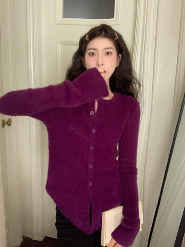 Actual shot of new Korean style sweet and spicy style soft waxy trumpet sleeves slim thick sweater cardigan for women