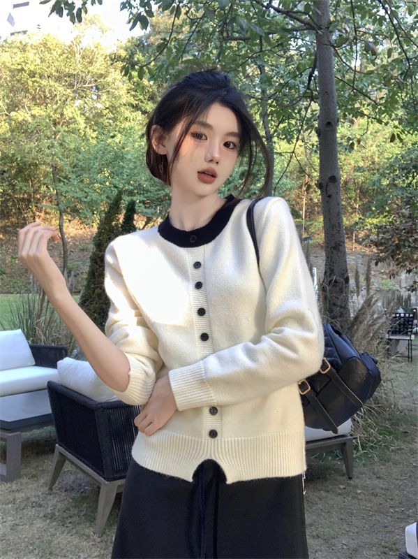 實拍高級感超好看圓領長袖針織衫設計感寬鬆慵懶韓版毛衣